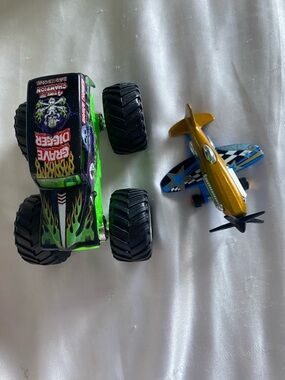 Green Monster Truck and Gold Toy Airplane Playset - Kids Vehicles